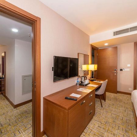 Land Park Hotel Стамбул Екстер'єр фото
