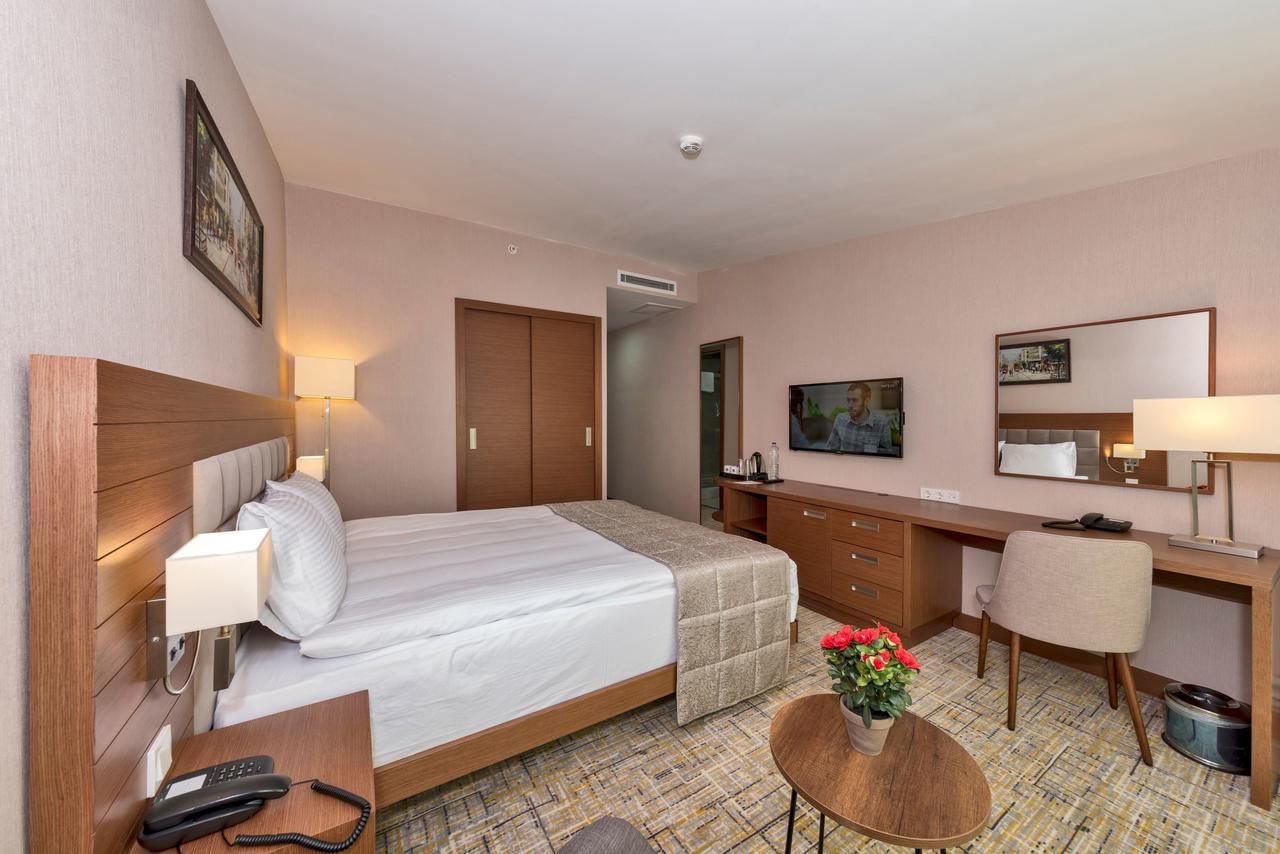 Land Park Hotel Стамбул Екстер'єр фото