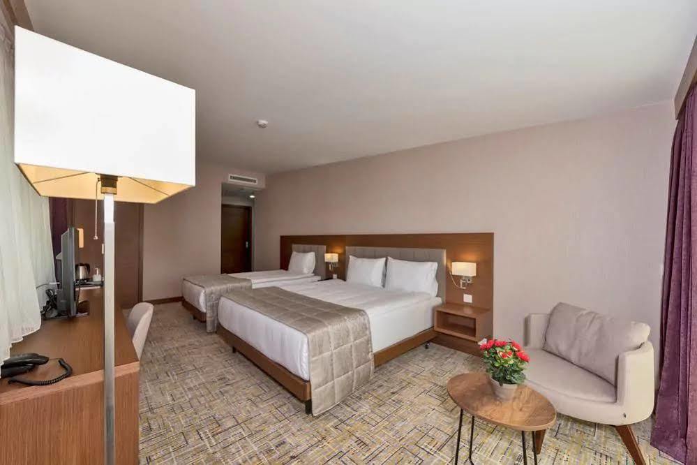 Land Park Hotel Стамбул Екстер'єр фото